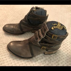 SALE🛍🦅Freebird Stair Booties